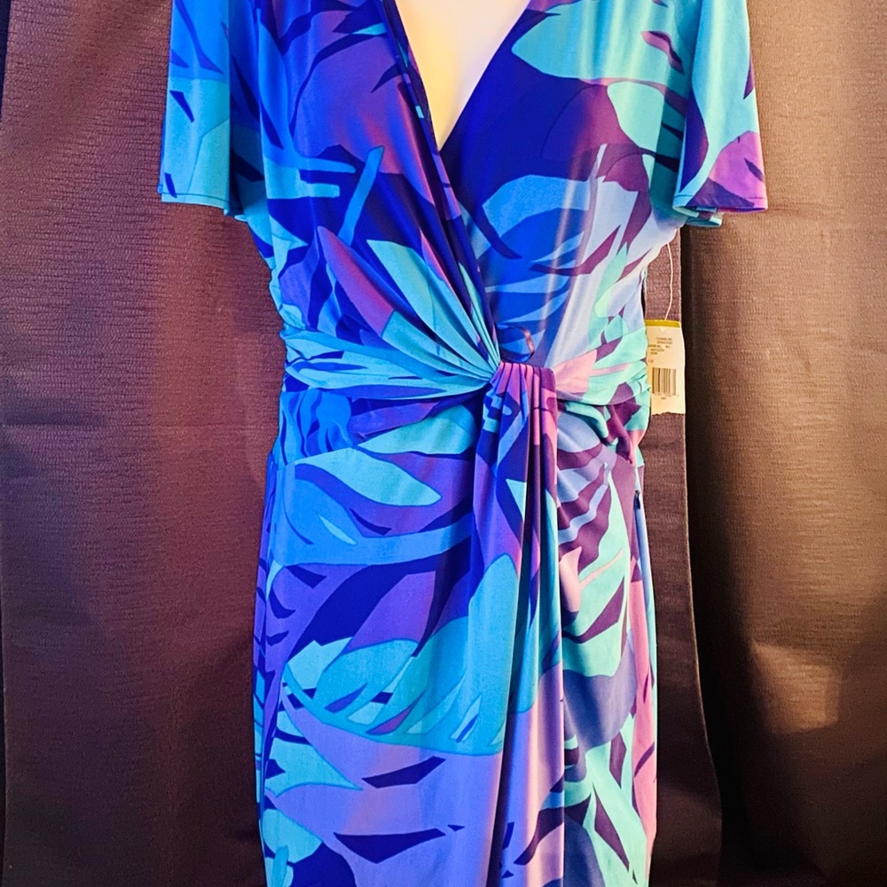 🚨NWT 🚨Vibrant Blue and Purple Wrap Dress
